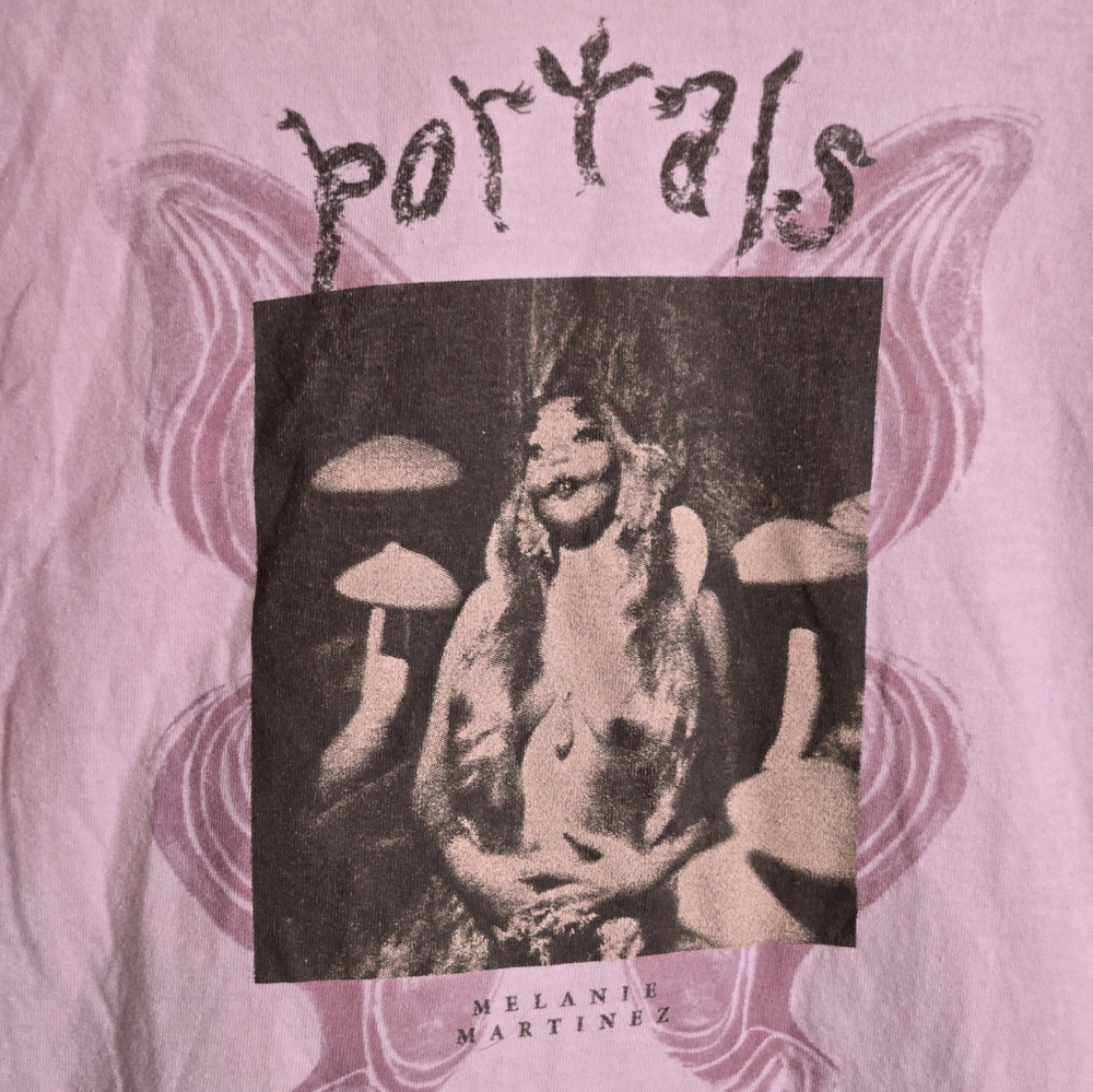 MELANIE MARTINEZ portals tee